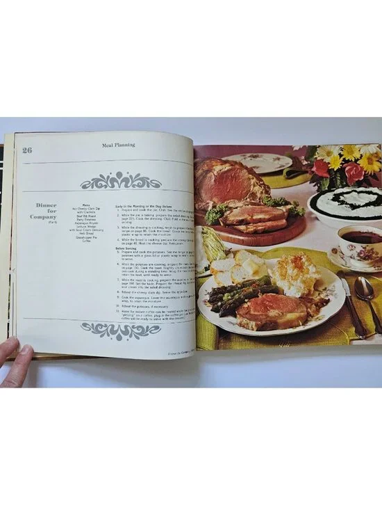 Introduction to Cooking Amana Radarange Microwave Oven Cookbook 1980 cottagecore - Picture 12 of 16